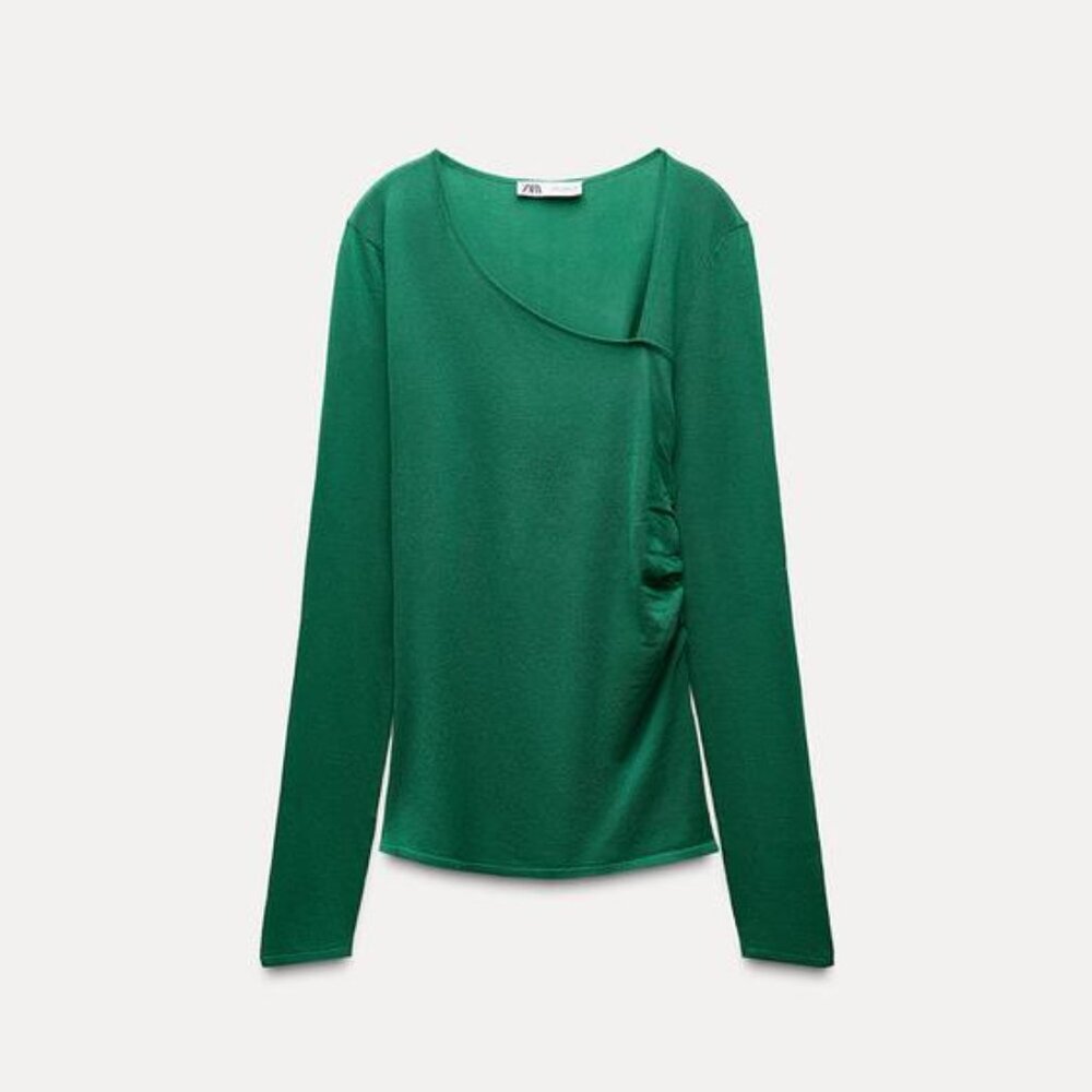 ZARA KNITTED TOP WITH GATHERING AT THE SIDES